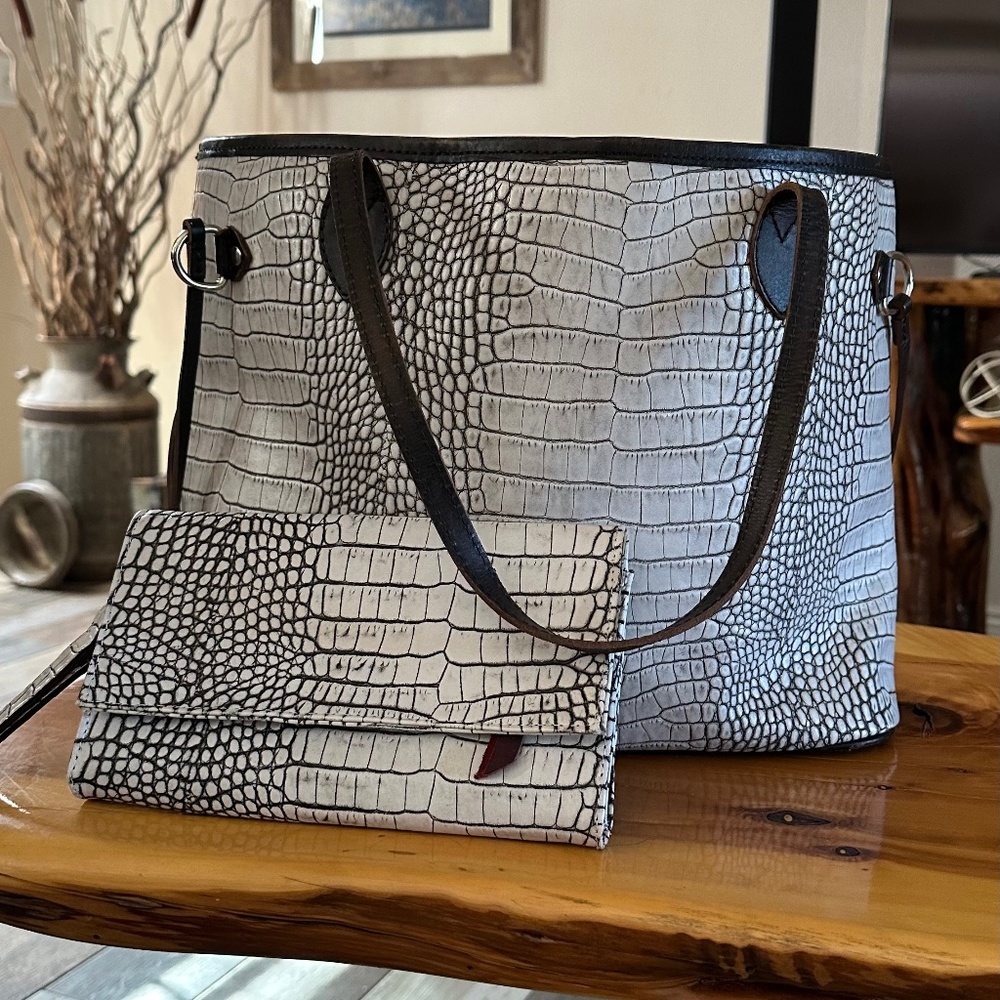 Freebird Mara and Lola purse and wallet